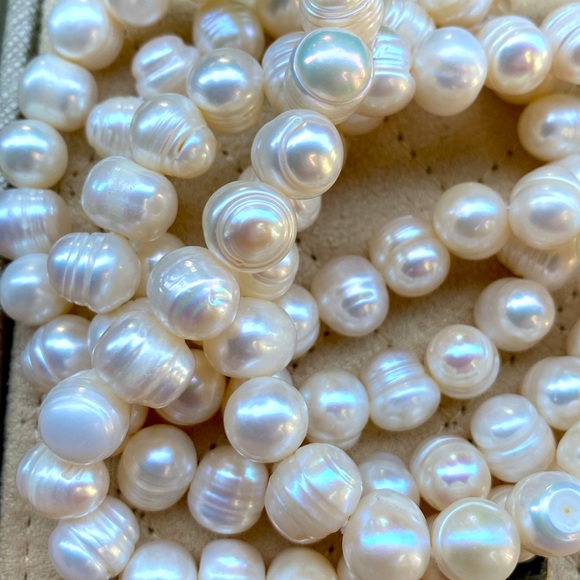 Akoya Pearl Necklace - Picture 5 of 7